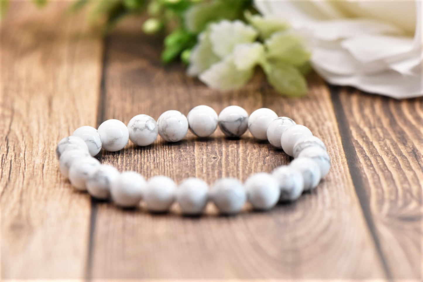 Howlite Bead Bracelet – Calm & Balance