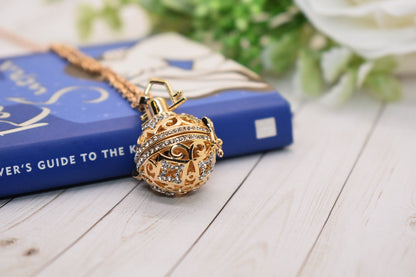 Necklace - 18K Gold Plated Angel Caller Diffuser Necklace