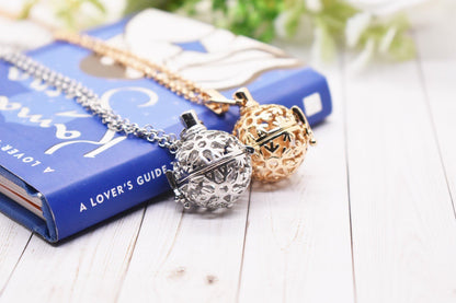 Necklace - 18K Gold Plated Angel Caller Diffuser Necklace