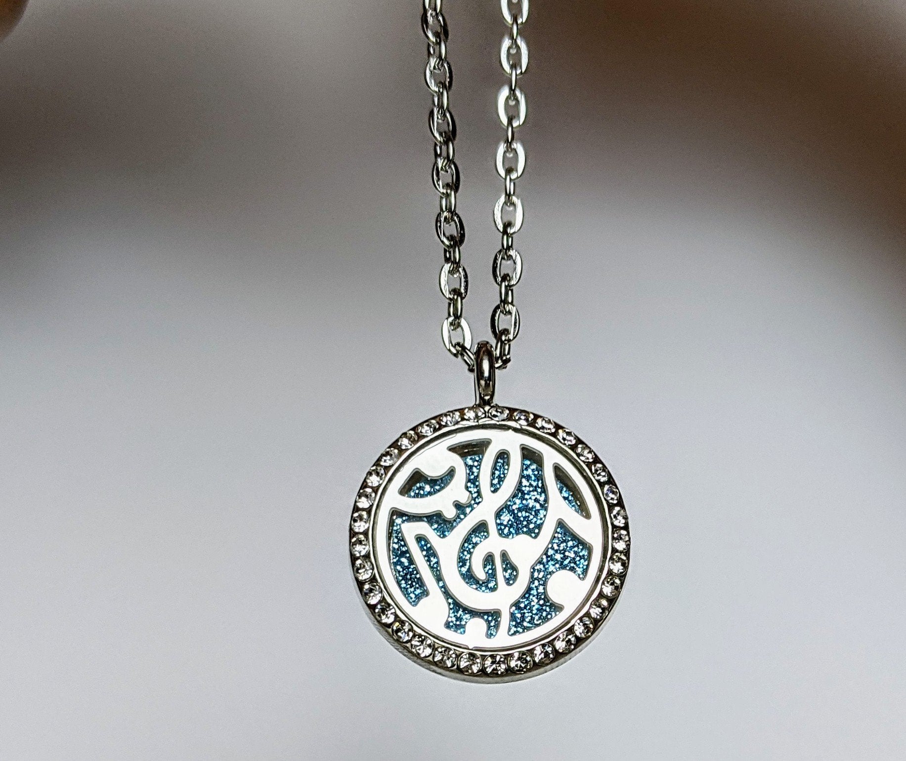 Mood Boosting, Calming Aromatherapy Diffuser Sparkling Necklace | Something U Luv